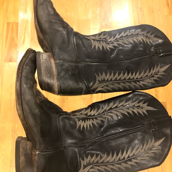Leather Tony Lama Boots; Size 10. Worn with lots of old wear marks as pictured. - Picture 10 of 14